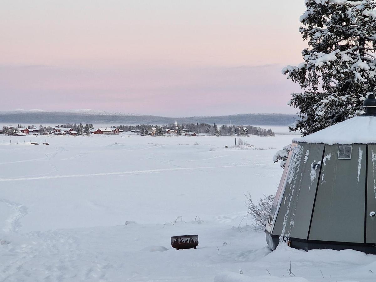 Aurora River Camp Glass Igloos & Cabins Kiruna Exterior foto